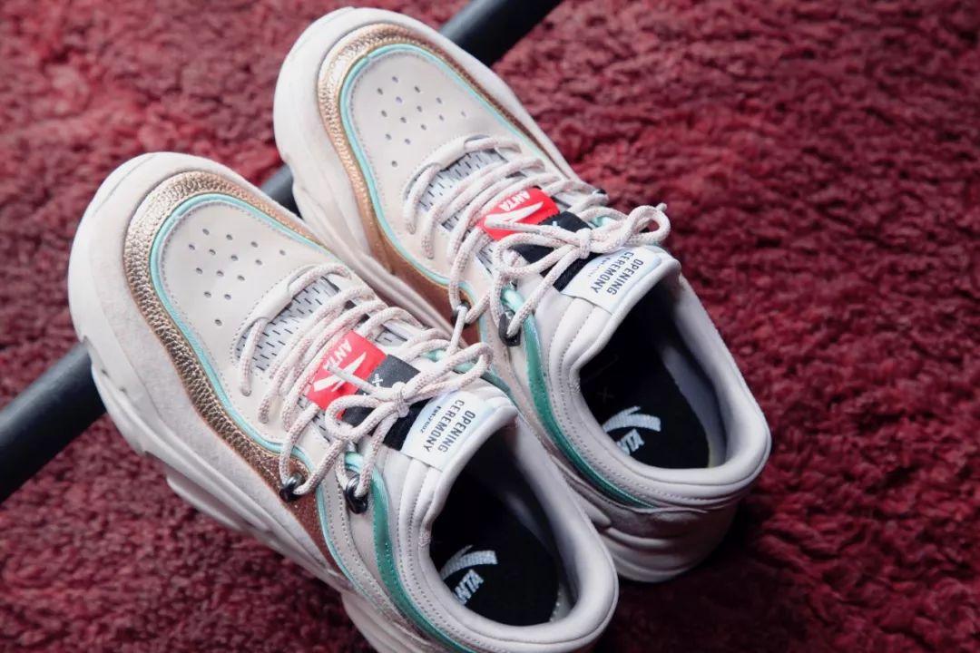 安踏冠军系列也开始发力了,openingceremony安踏联名