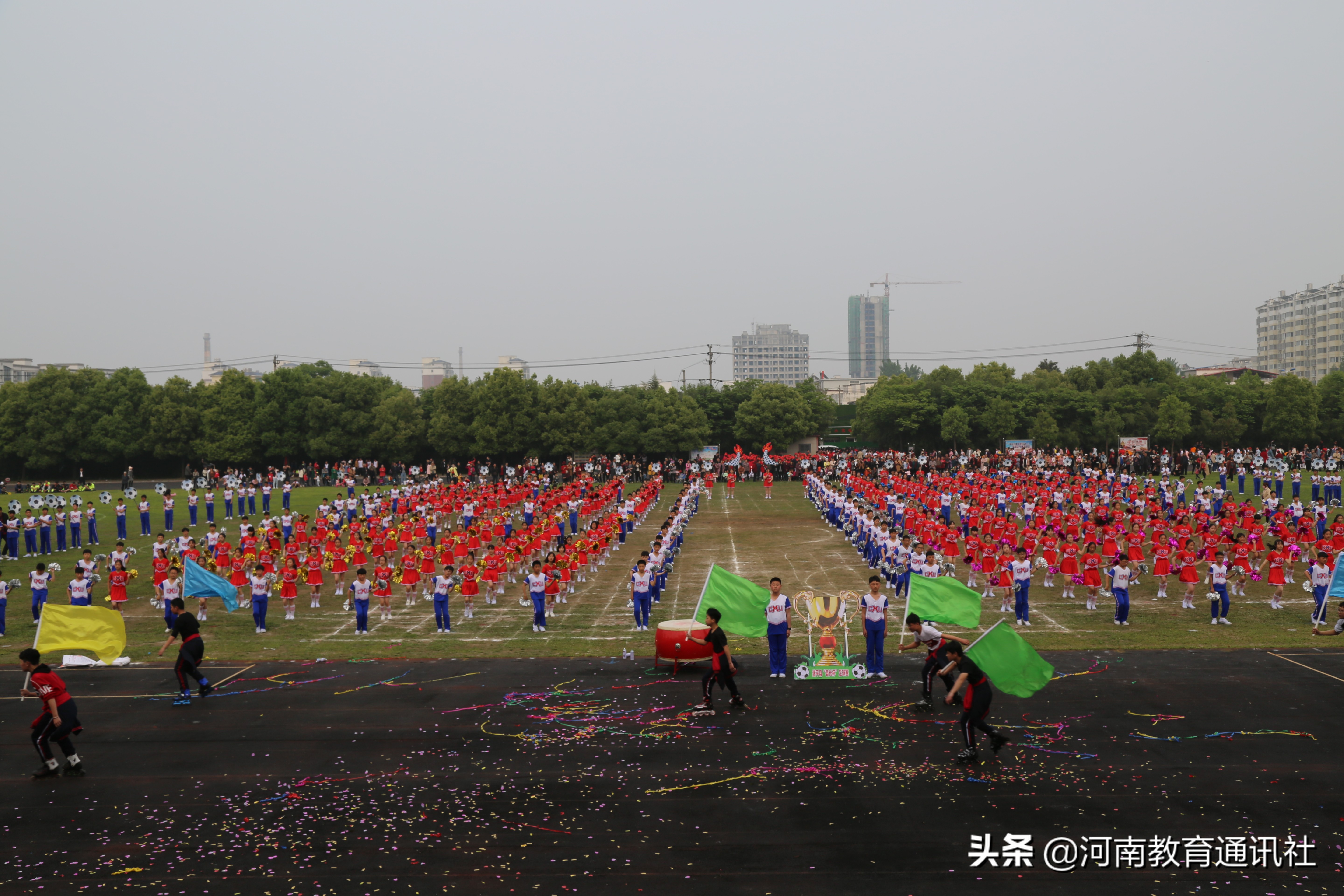 第六届县长杯足球赛,遂平奥林匹克广场县长杯