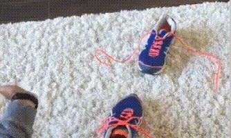 学会这样系鞋带从此再也不迟到,一劳永逸的鞋带系法