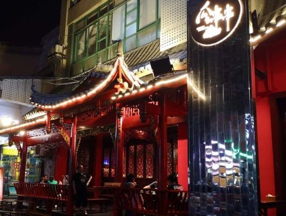 转行做餐饮的媒体人，为什么偏爱卖串串？