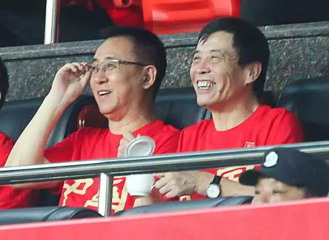 知名编剧炮轰陈戌源：最荒谬的足协主席！恒大在干实事却被其*压打**
