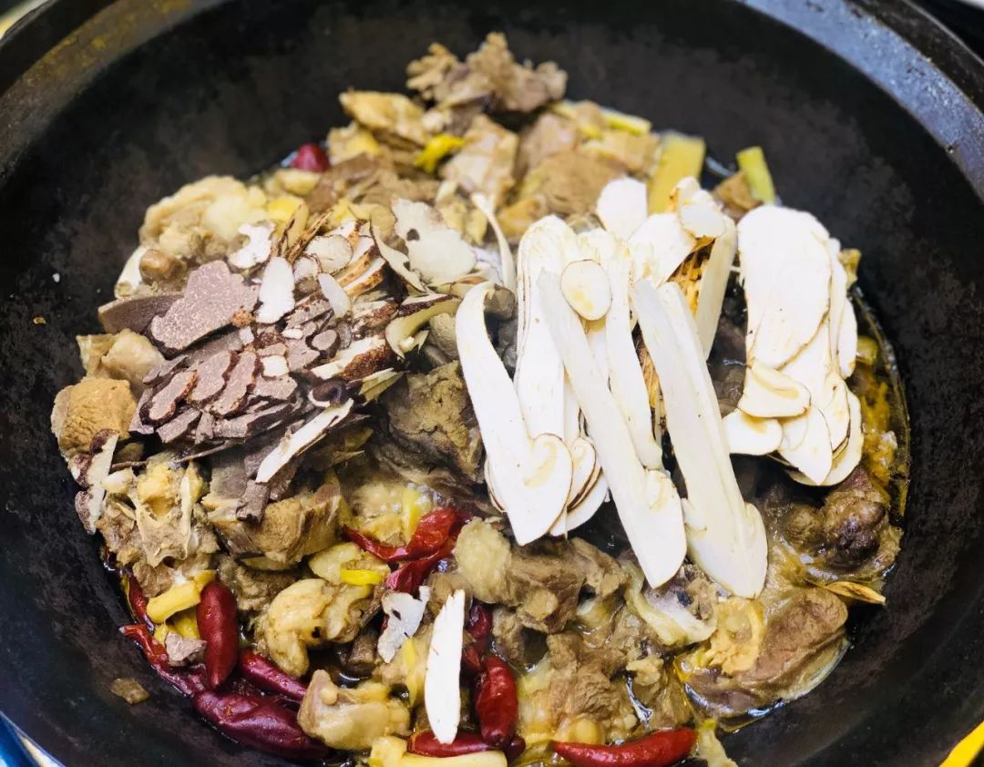 冬季去林芝旅游有哪些美食推荐,西藏林芝美食推荐最全