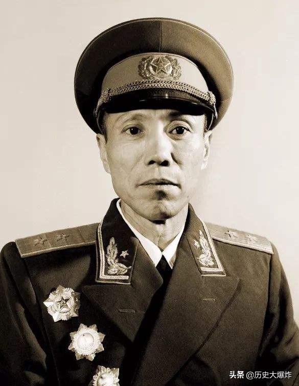 这位开国中将打仗如同猛虎下山，部队号称猛虎团，敌人曾闻声丧胆