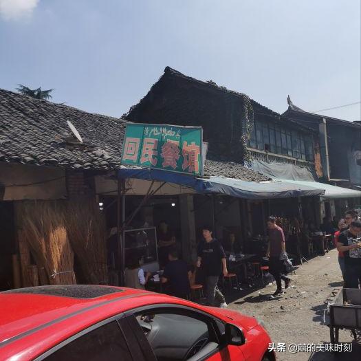 四川开了十年的苍蝇馆子,成都老牌苍蝇馆子只卖三道菜