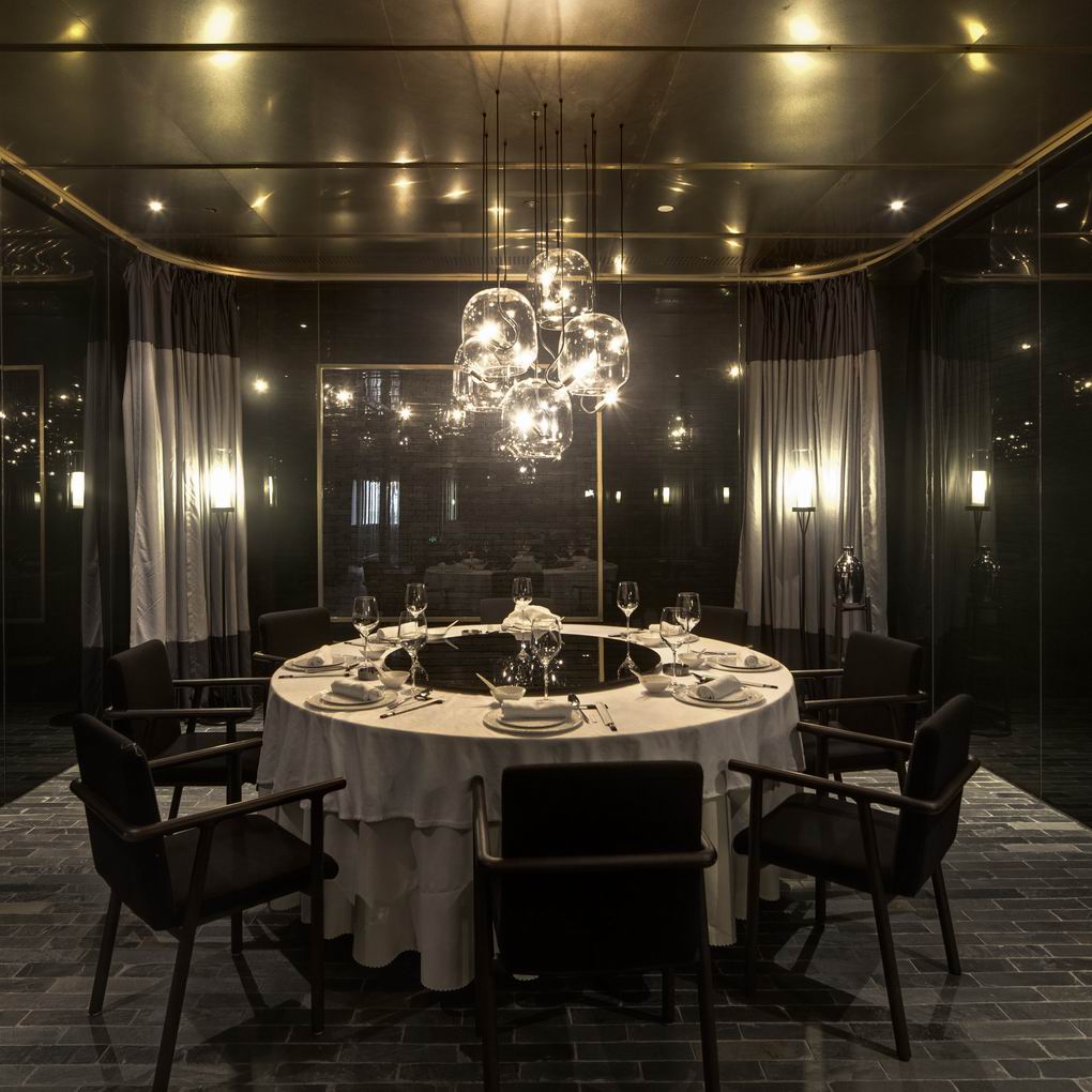 餐饮空间玄关图,深圳华苑一号餐饮空间