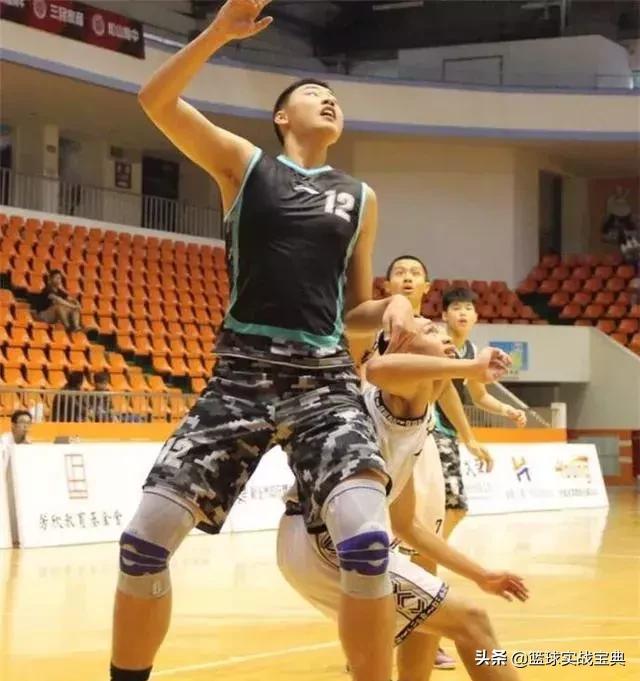 暴虐日本队足球,1分40秒狂虐日本队