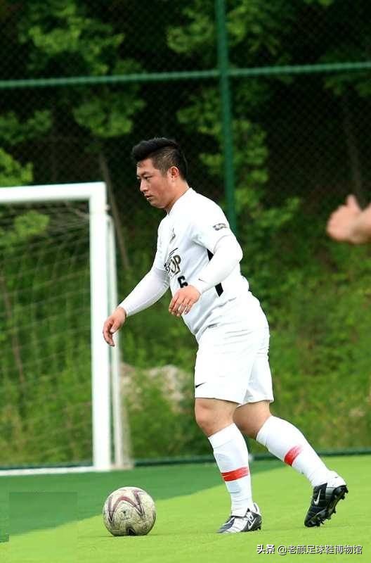 足球鞋的寿命有多长？老了以后会有哪些病？有病该怎么治疗？