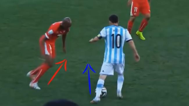 梅西犯罪式过人中文解说,犯罪式过人梅西