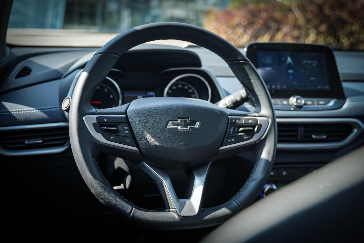 雪佛兰创酷2019款335t潮版讲解,雪佛兰创酷2019款335t尊版