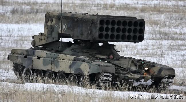 俄军使用温压弹tos-1a,俄军使用tos-1a温压弹