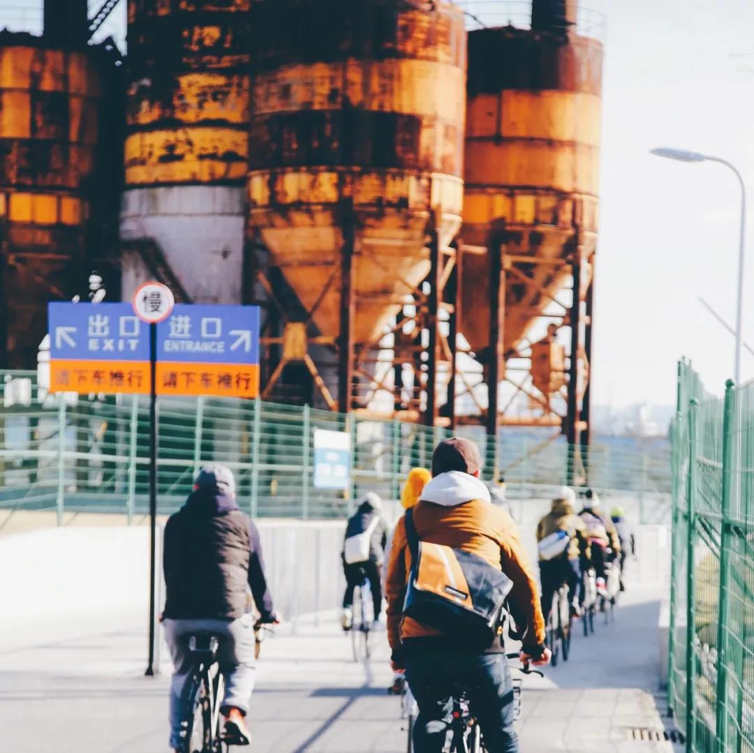 好物之走进瑞士丨Freitag：一块破布的逆袭，从废品站走出的潮牌