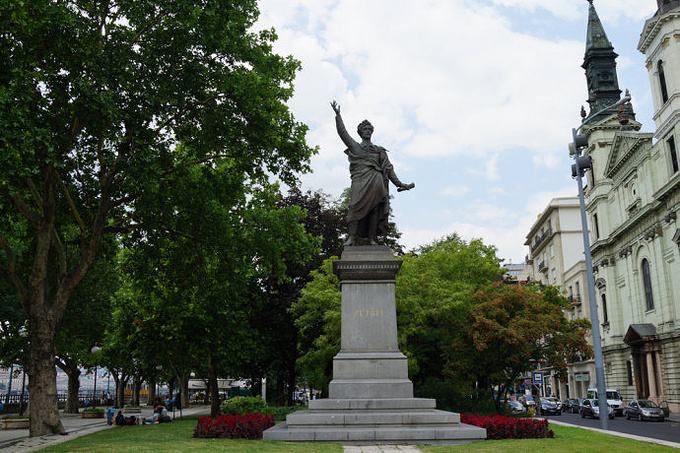 匈牙利自称是匈奴的后代是真的吗,匈牙利是因为匈奴而得名吗