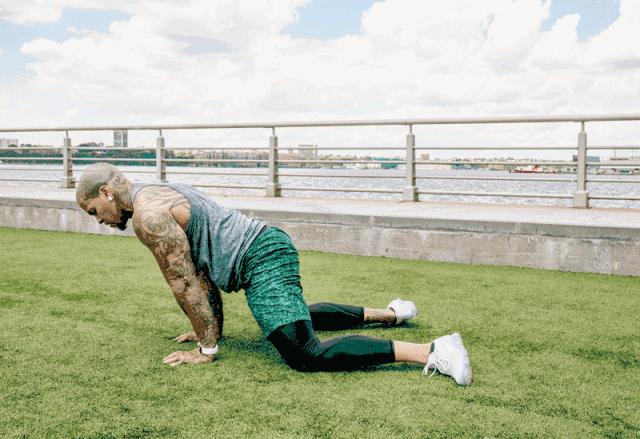 深蹲蹲不下去解决办法,深蹲髌腱拉伸很痛蹲不下去