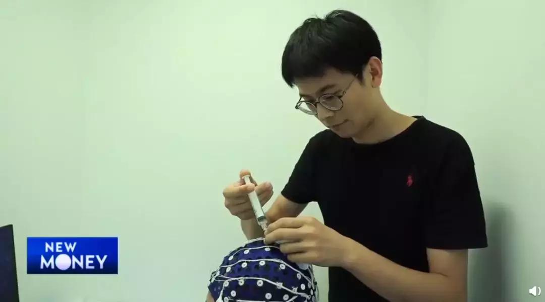 新华社的ai主播现在有几个,新华社ai主播两会