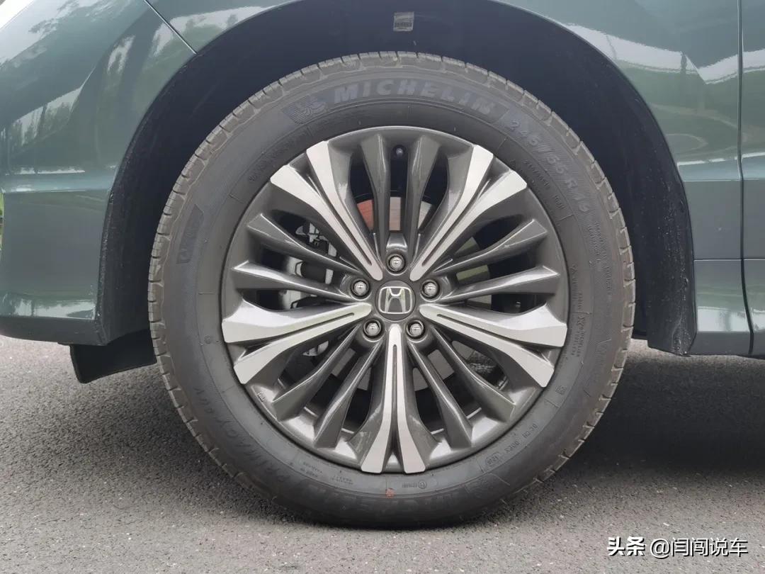 本田ur-v选择哪款更合适,本田urv驾驶空间比crv大