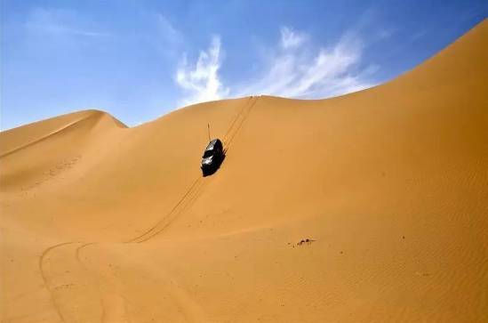 去额济纳旗胡杨林旅游攻略,额济纳旗旅游住宿全攻略