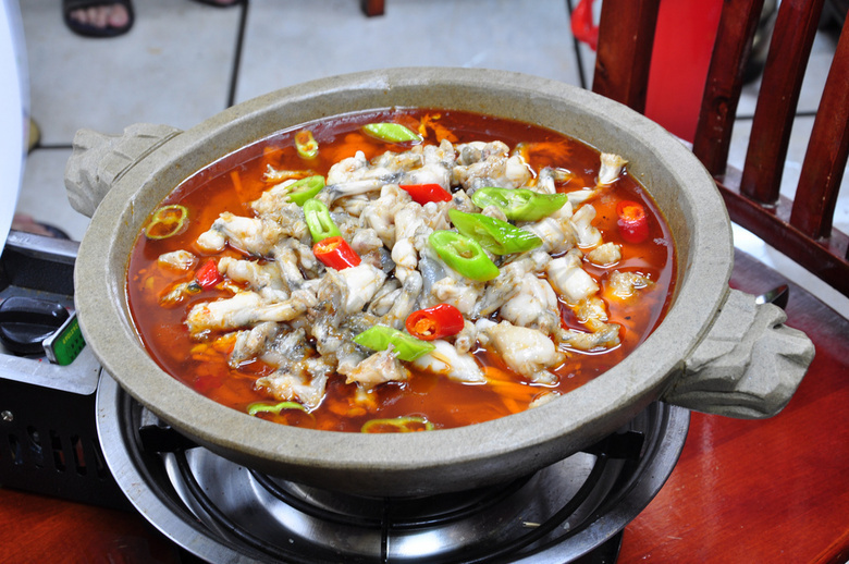 石锅鱼专业培训学做,石锅鱼哪里学的最好