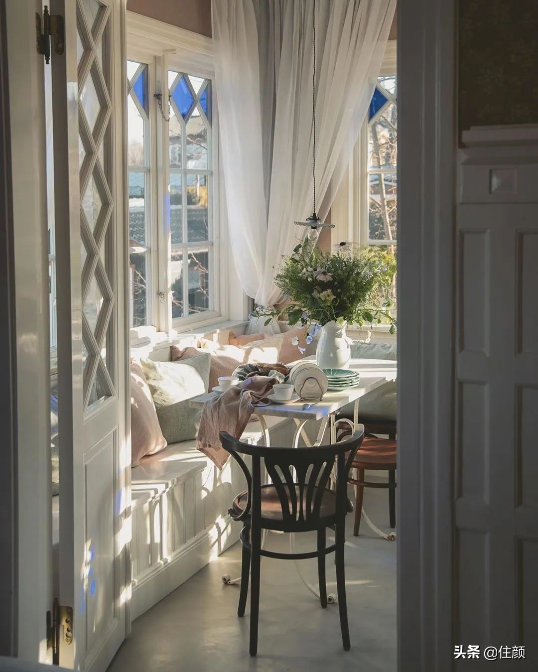 客厅沙发往前移10公分怎么办,沙发往前10公分好看吗