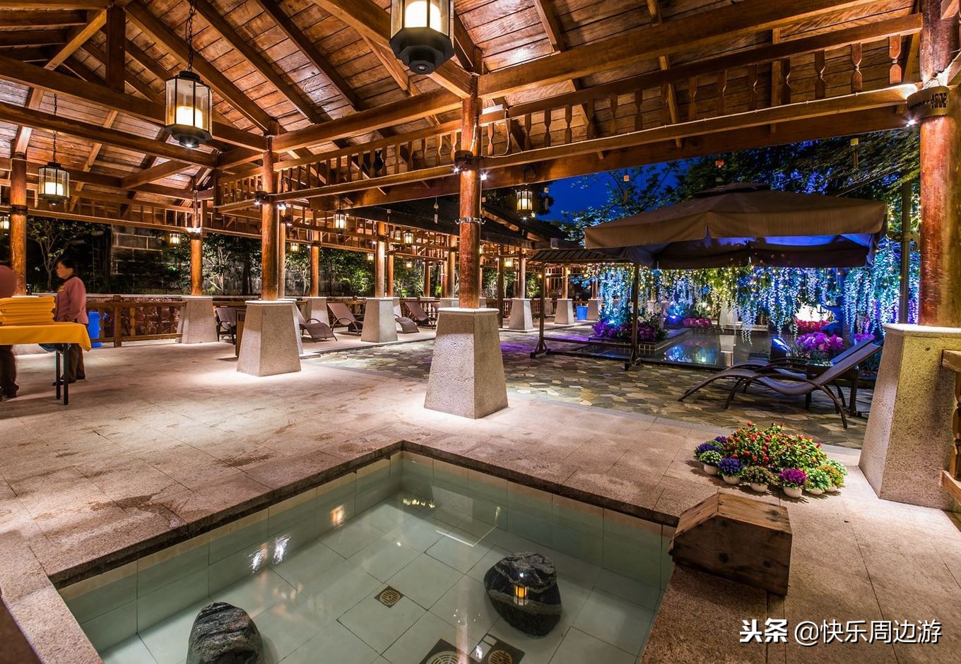 七里坪温泉酒店泡天然温泉,七里坪峨眉山酒店的温泉有多高