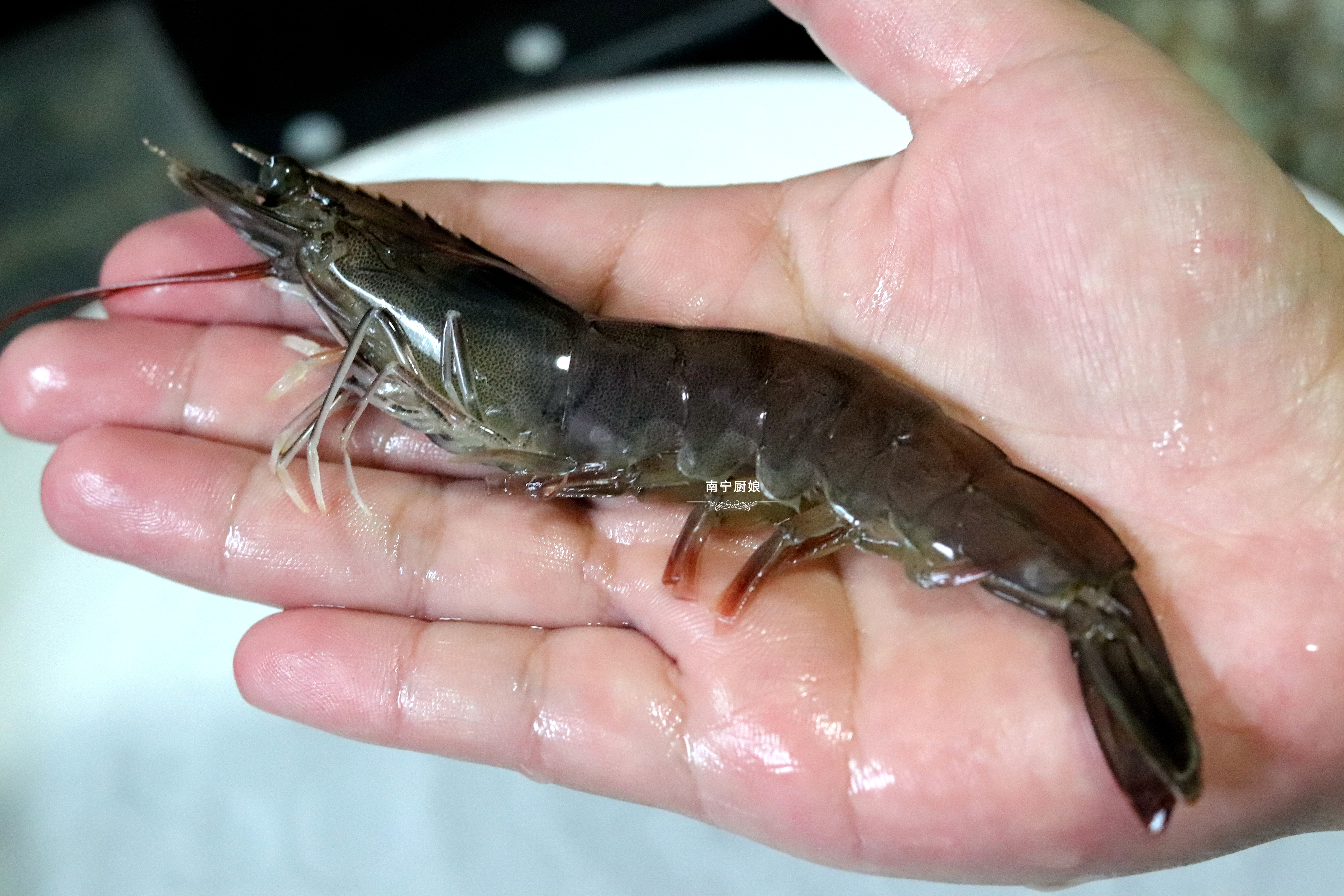 鲜虾怎么做才能保鲜时间长,鲜虾保存方法