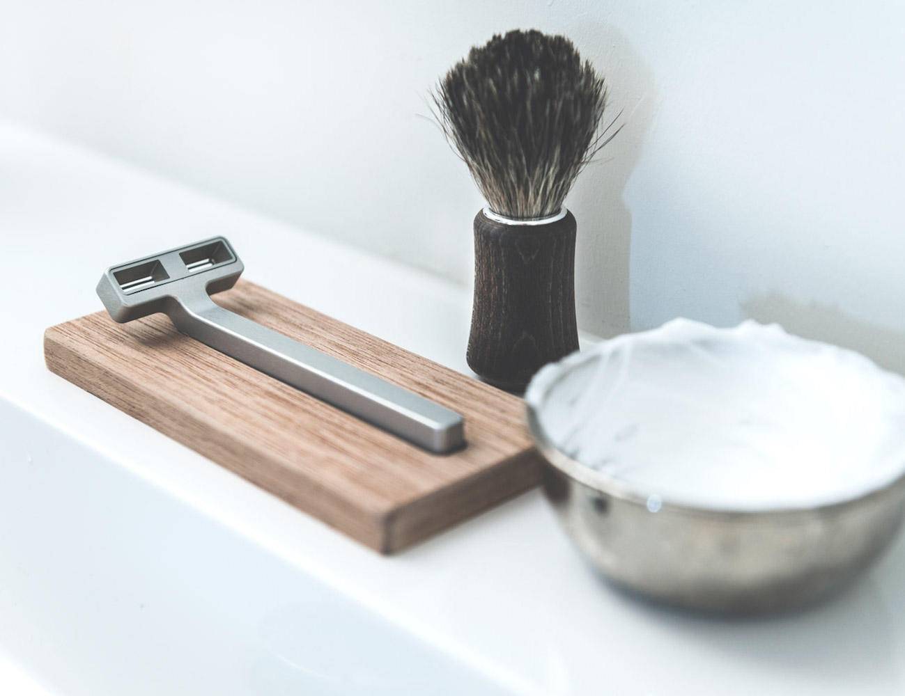 胡须硬怎么挑选剃须刀,网上怎样挑选好用的电动剃须刀