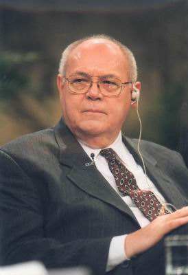 在广告公司上班是怎样的体验,在广告公司上班天天熬夜