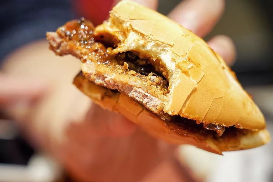 澳门葡挞祖师来袭，莉莲和KFC还顶得住吗？