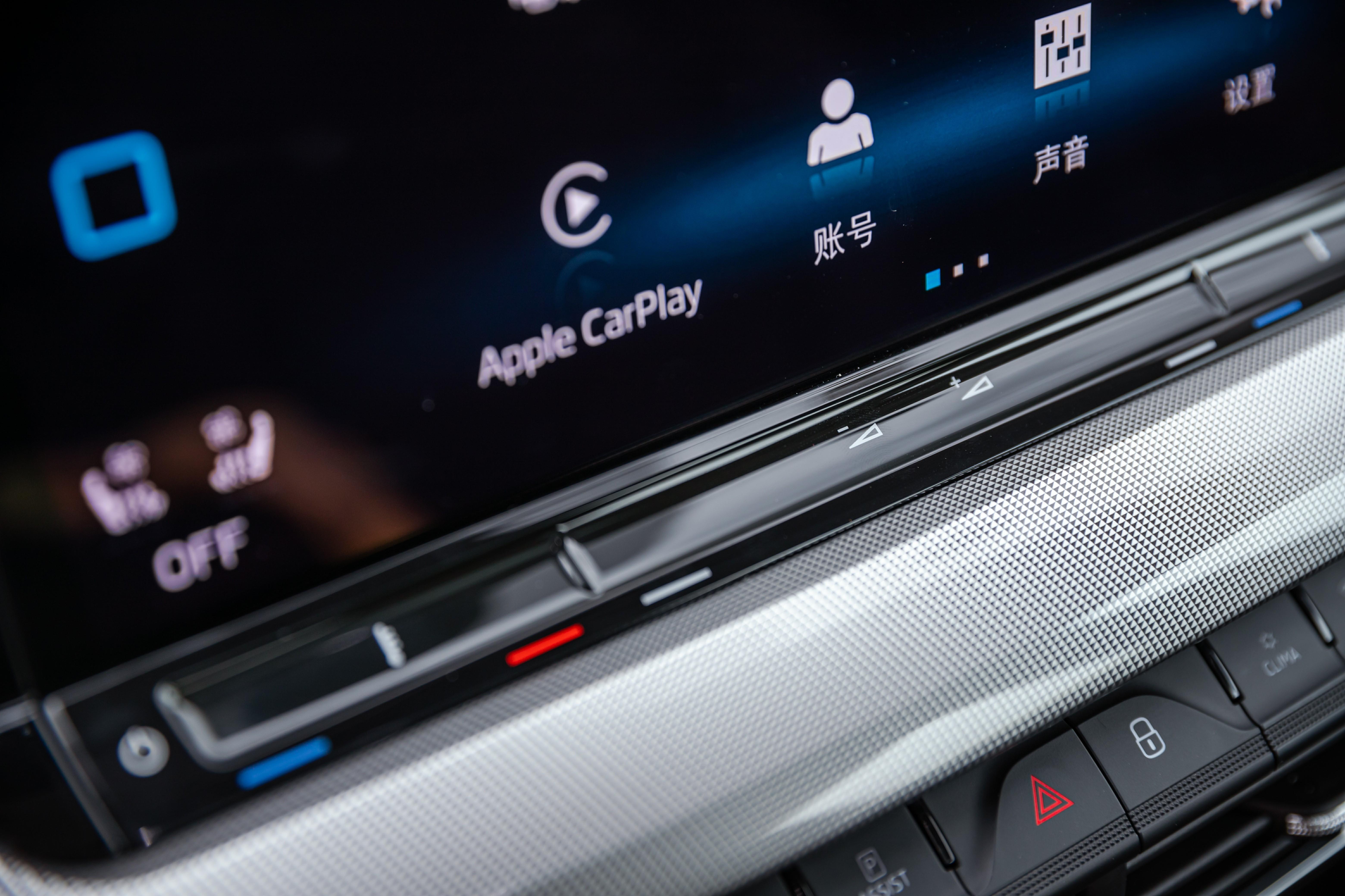 斯柯达明锐1.6和速腾发动机一样吗,斯柯达新明锐和速腾对比