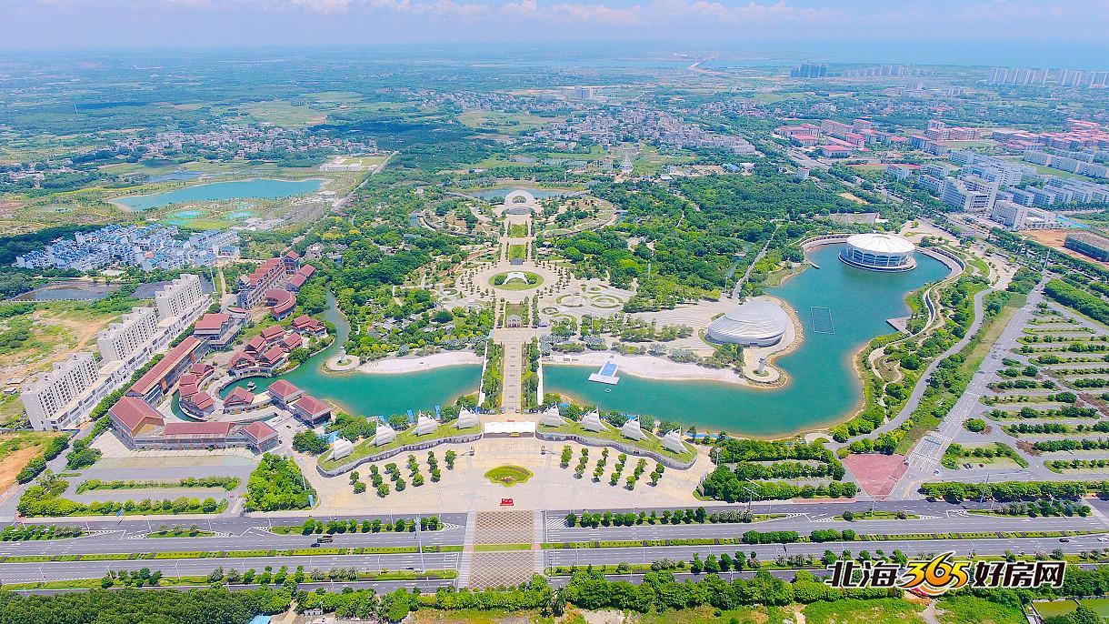 房租到期房东收回感慨万千,房租大幅下调房东欲哭无泪