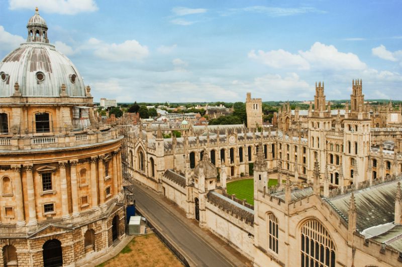 英国景色最好的大学,英国学费最便宜的十所大学