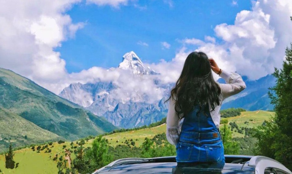 我48岁有子宫肌瘤停经半年又来了,我57岁子宫肌瘤6厘米需要怎么治疗