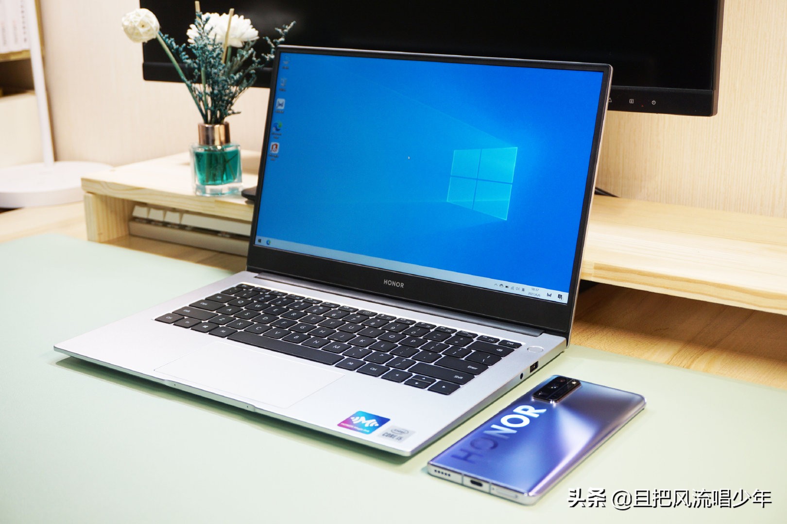 荣耀magicbook14核显版游戏体验,荣耀magicbookx14使用功能