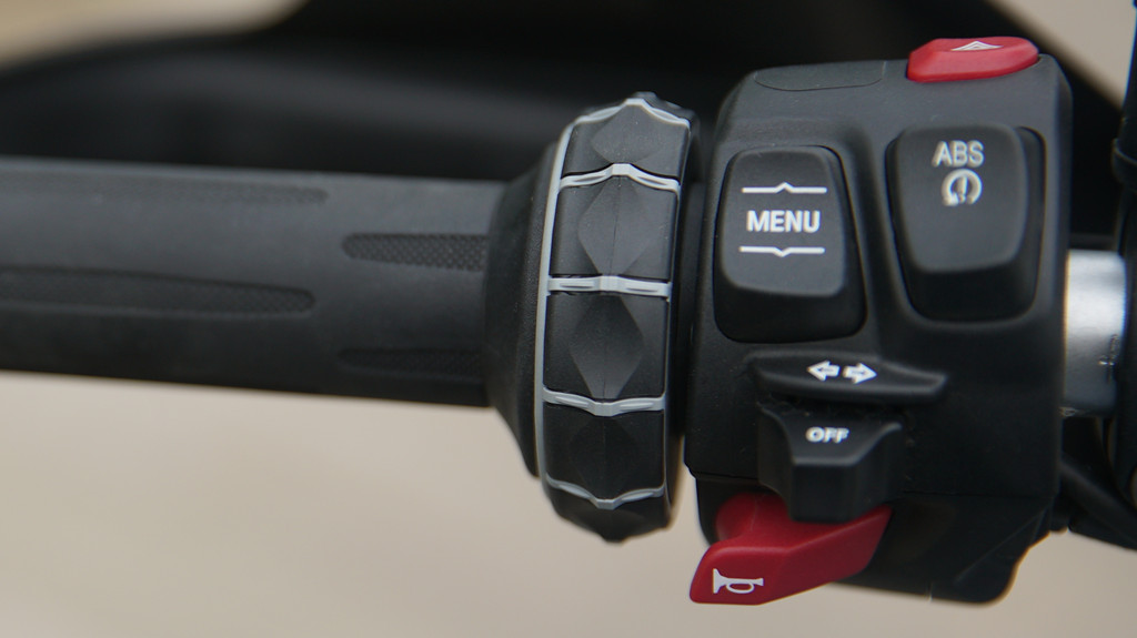 bmw2019款f750gs论坛,2022款宝马f750gs值得买吗