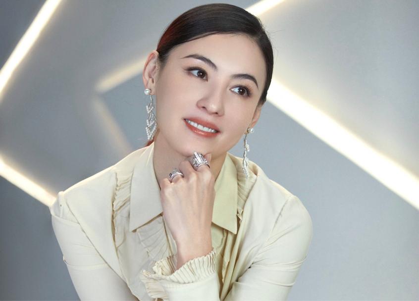 适合中老年的国货水乳推荐,中老年祛斑水乳