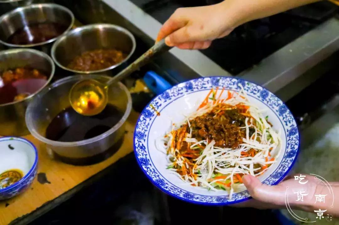 70位吃货上供的《南京美食推荐》，拿走去吃遍南京