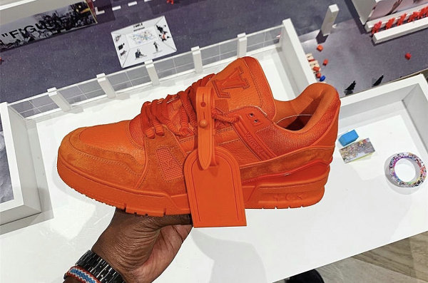 十大奢侈品牌休闲运动鞋,鞋子运动鞋男夏季透气高街