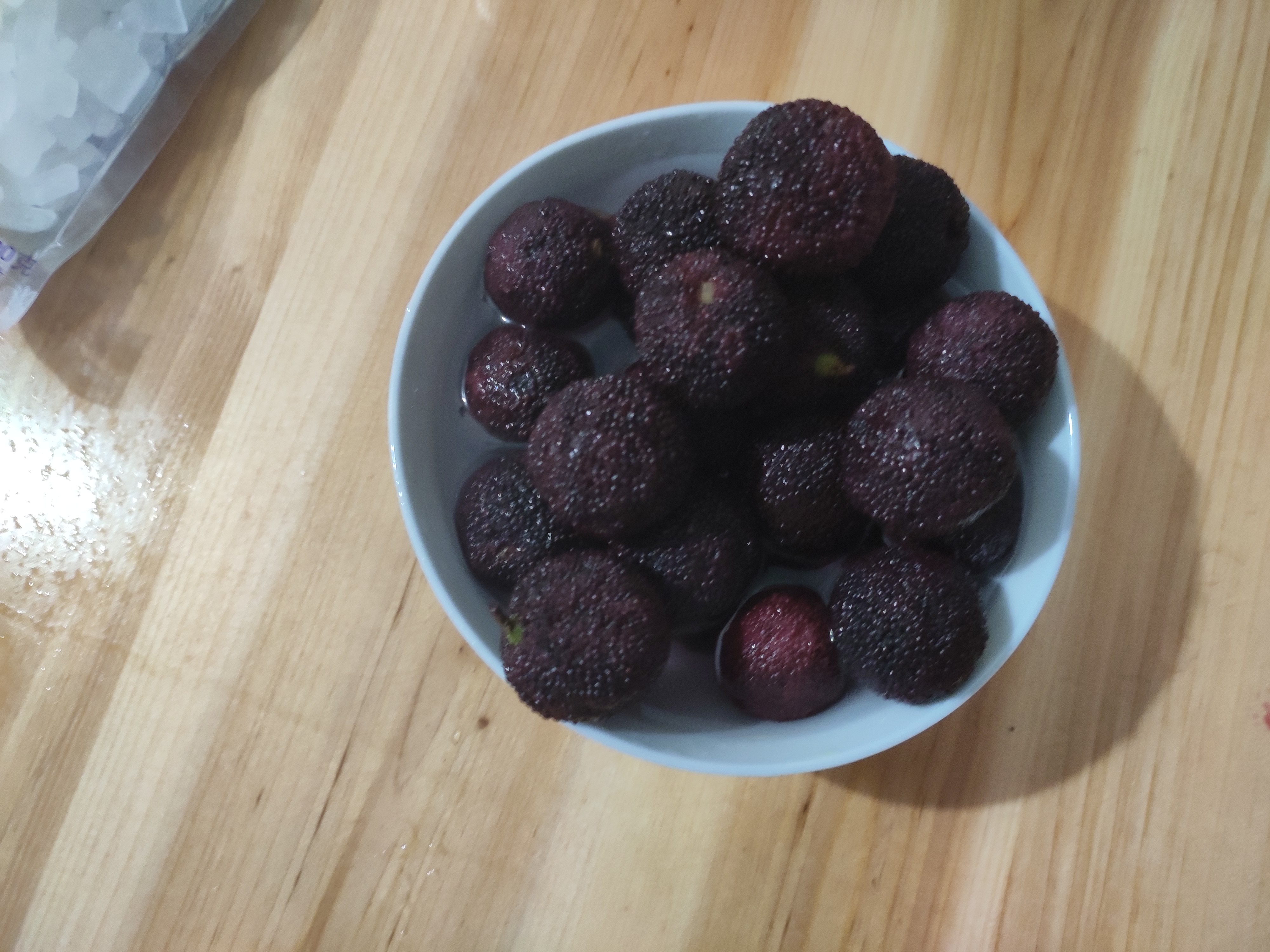 杨梅酒的做法,杨梅酒的做法不放冰糖可以吗