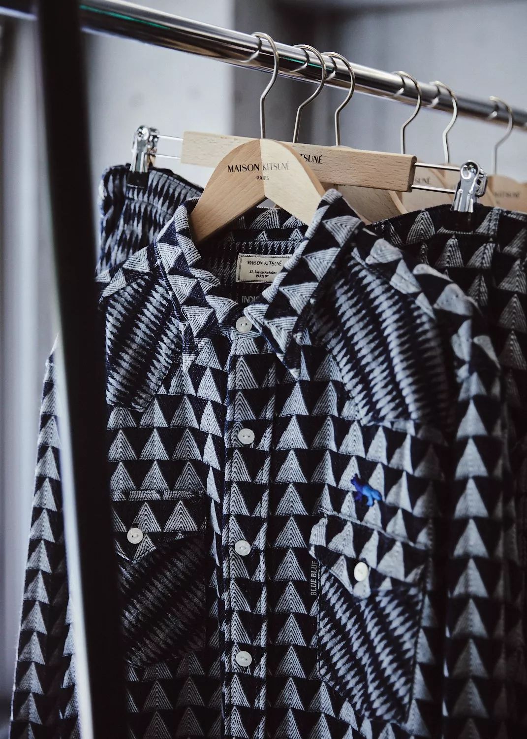 日本潮人穿解放鞋,日本潮人冬季穿搭