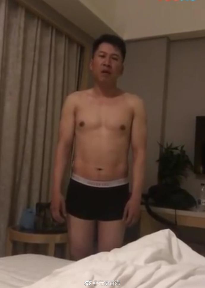 女子实名举报大连海关丈夫原视频,妻子举报大连海关聊天记录