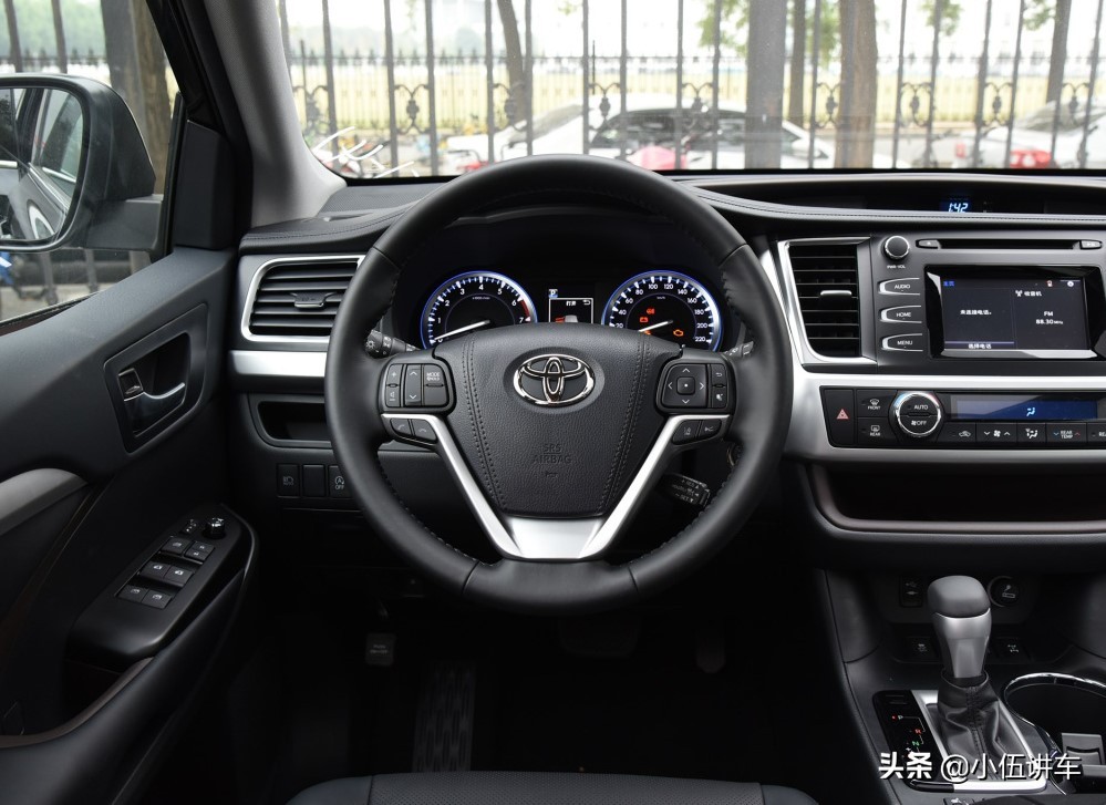 2017款汉兰达与冠道370哪个油耗低,汉兰达五座和冠道哪个好