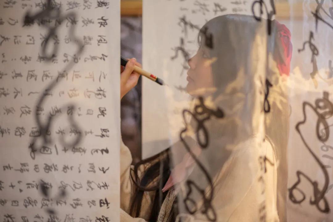 松下相机镜头45-150mm,松下85mm1.8镜头测评