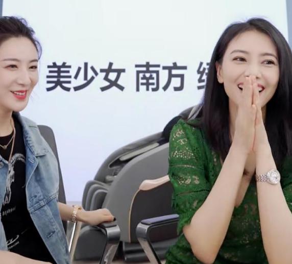 薇娅和女明星的合影,薇娅和明星同台