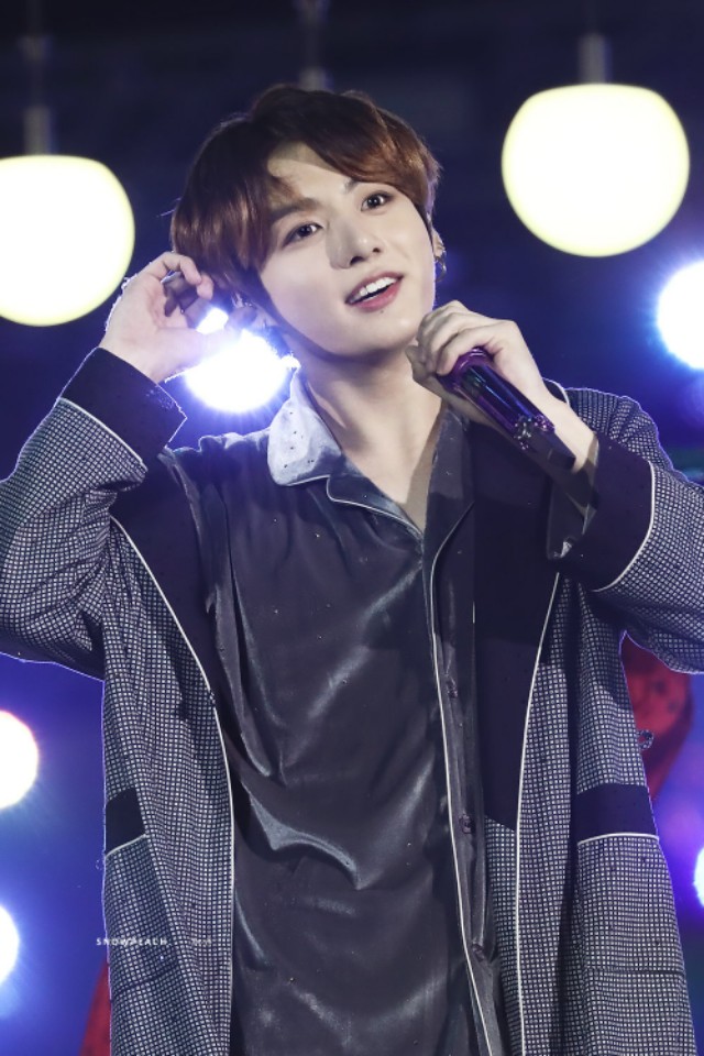 【收藏向】最新男团成员个站粉丝数TOP10，前五果然不愧百万神站