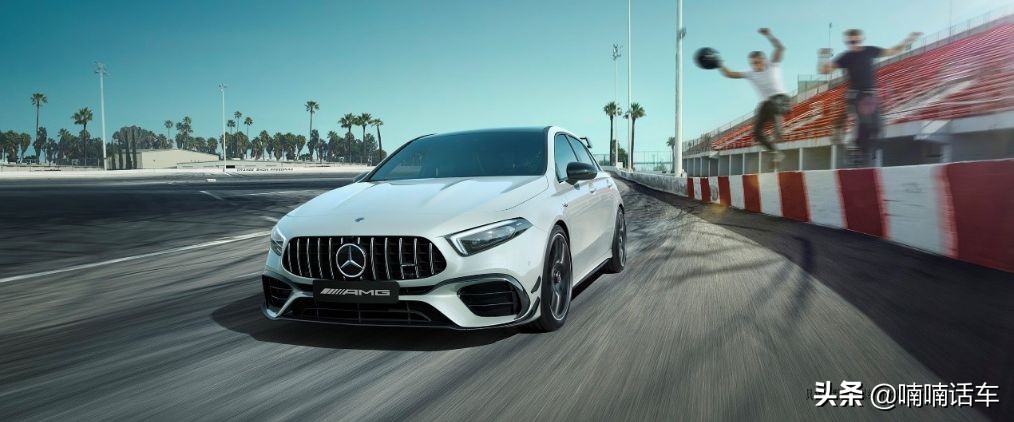 15年奔驰amga45百公里加速,奔驰claamg45s和a45