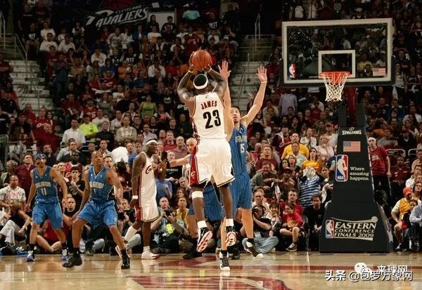 止步季后赛第一轮,2015-2016西部半决赛nba季后赛