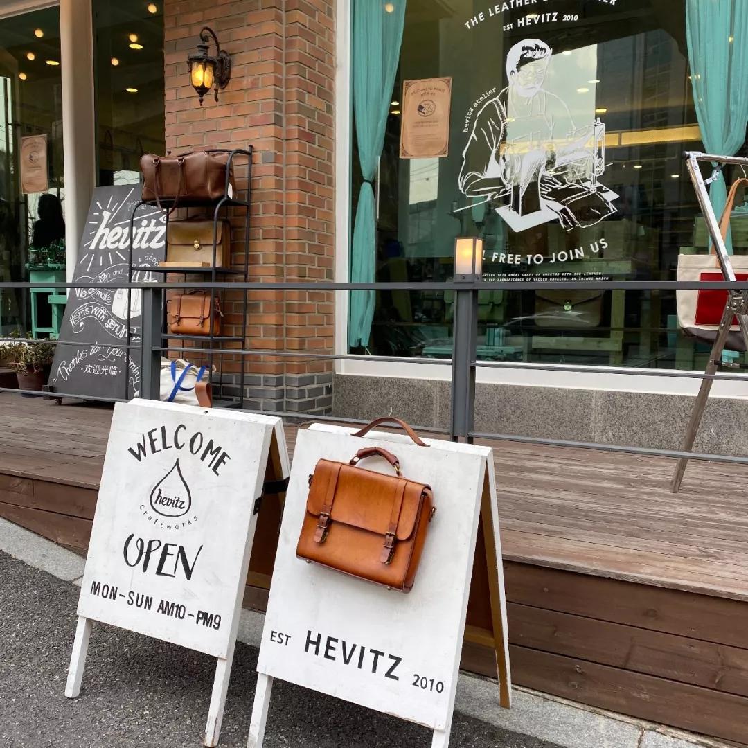 欧阳娜娜在韩国走红,欧阳娜娜和jennie的合体网红