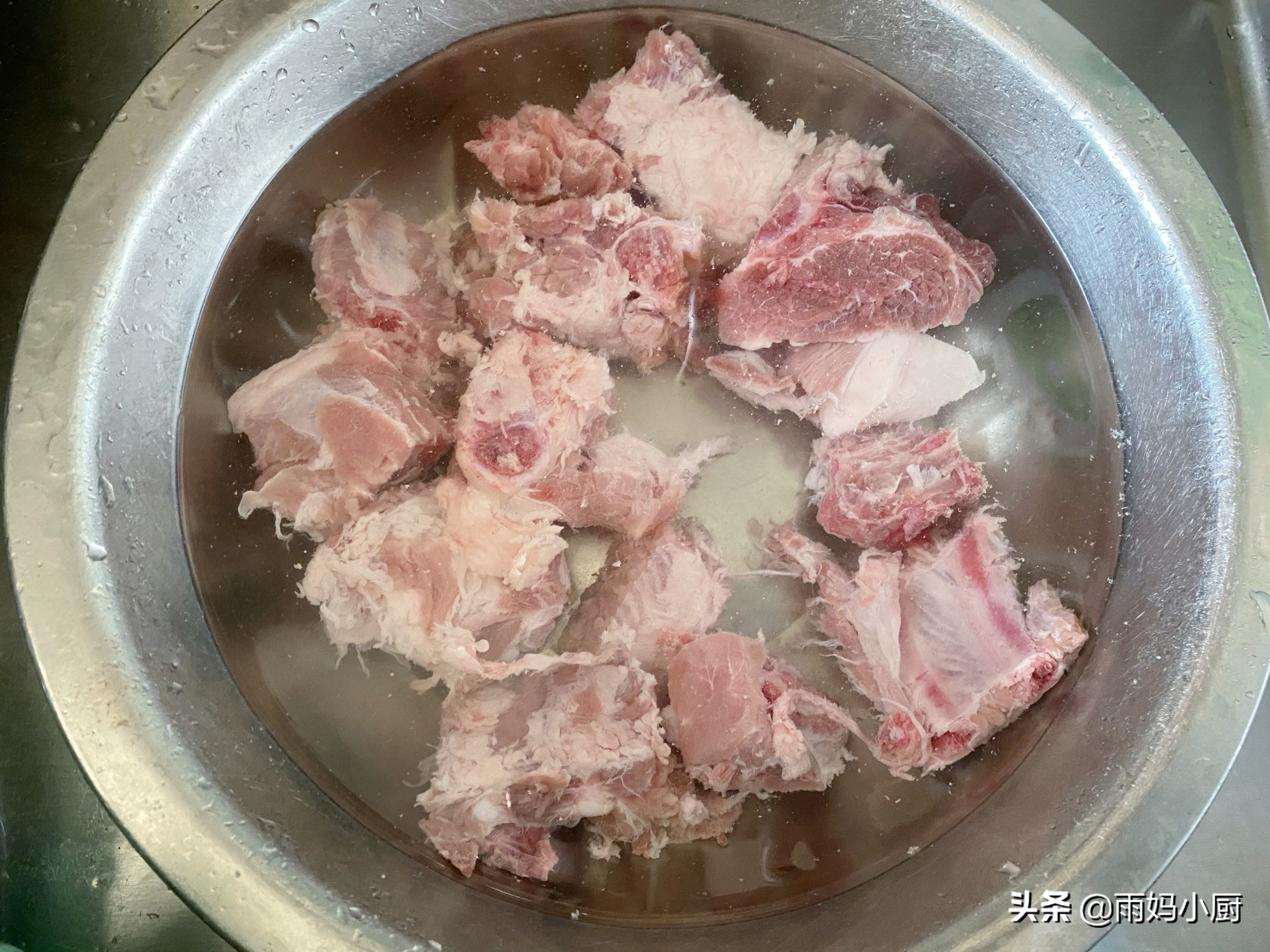 海带结煲排骨汤的做法大全,海带结炖排骨汤怎么炖最好喝