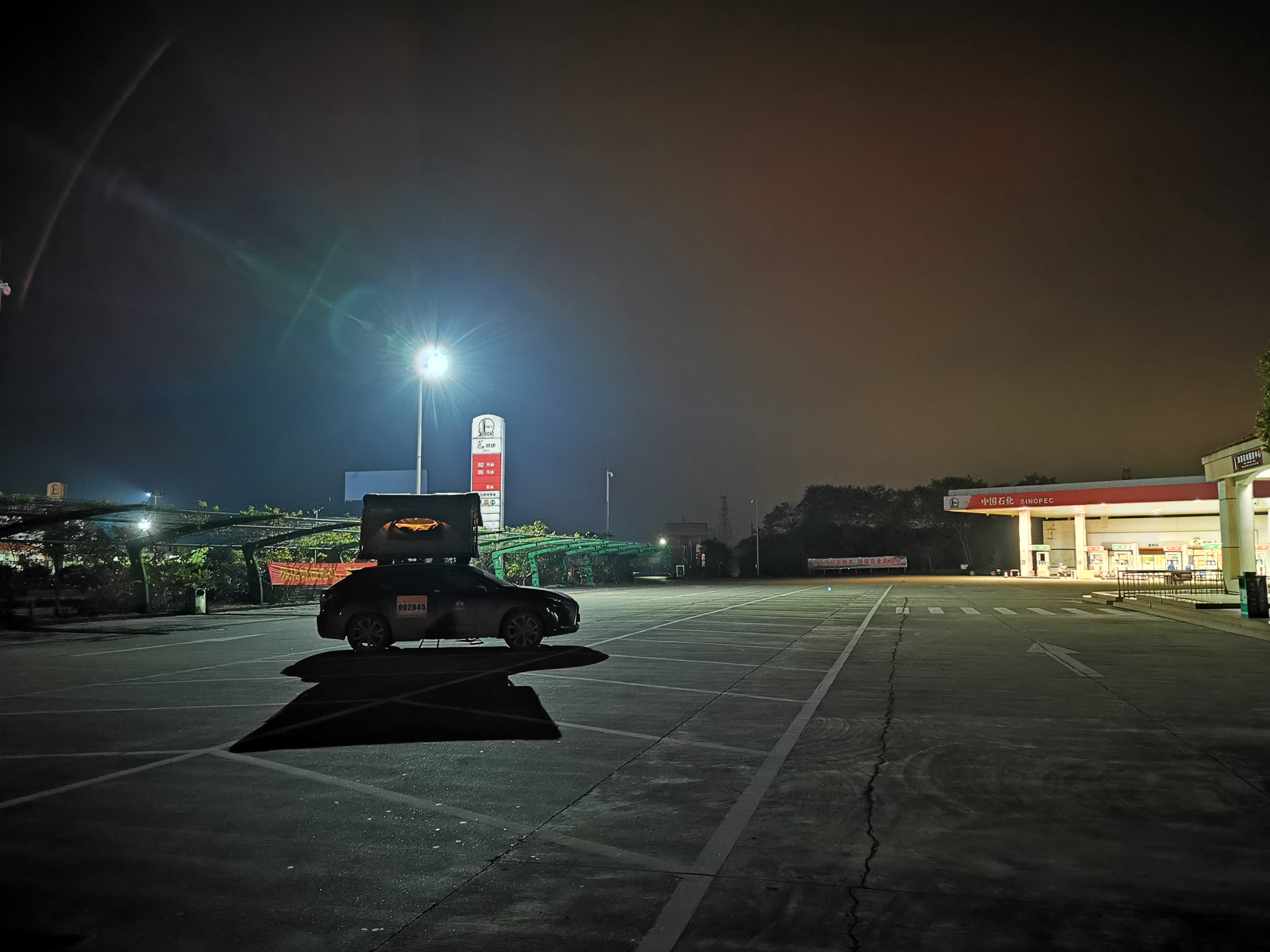 车顶帐篷在夏季的真实体验,4000的车顶帐篷