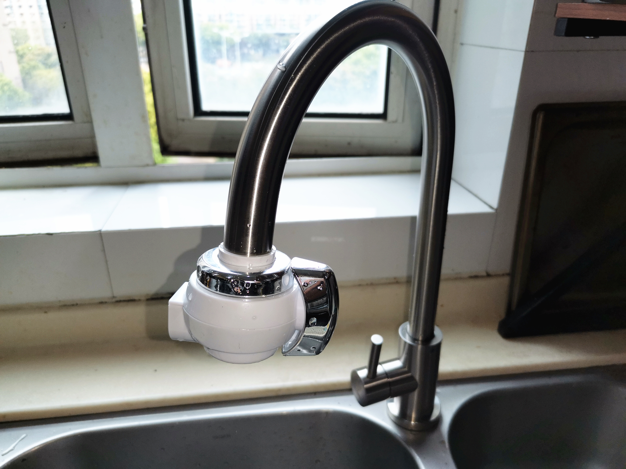 九阳厨下式净水机,九阳水龙头净水器如何净水