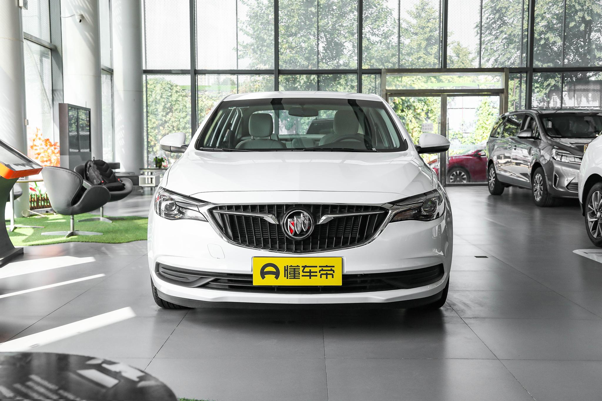 最低6万起这4台精品轿车家用首选,这三款合资紧凑型轿车家用是首选